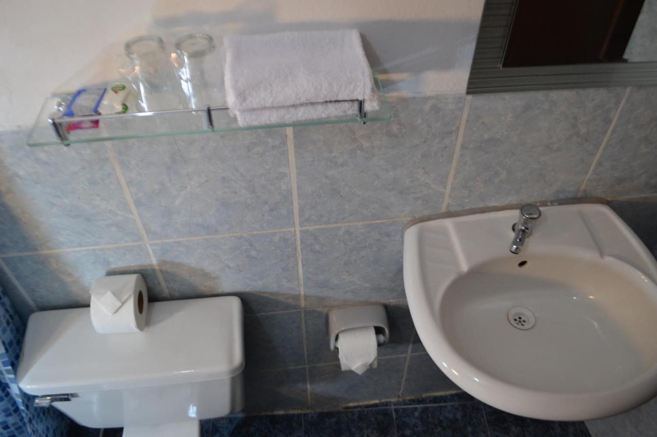 كوسكو Fiesta Inn Ceniza المظهر الخارجي الصورة